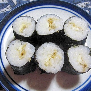 しらすとチーズの細巻き寿司